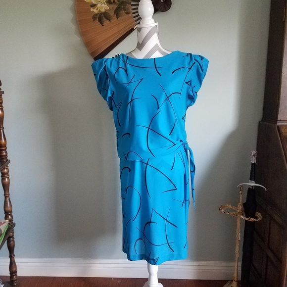 Vintage 80's Drop Waist Dress! - Picture 1 of 7